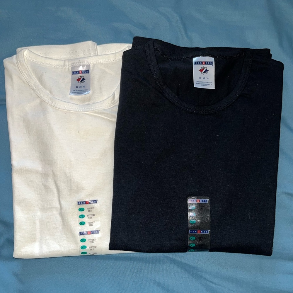 Jerzees Lot of 2 Ladies Fitted Tees, Size XL